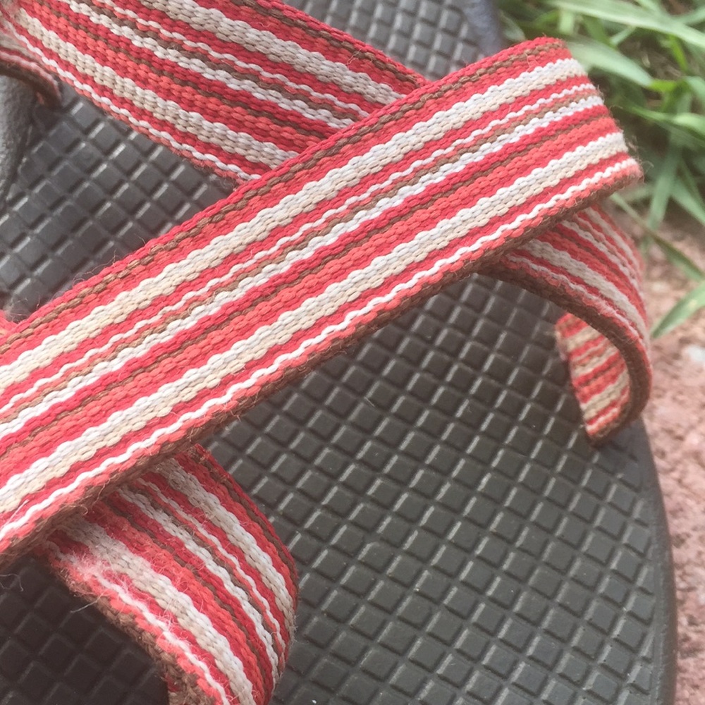 Chaco’s 8 Regular. Sport Sandals.Desert Sunset Colors. Vibram Sole.VGU - Picture 12 of 12
